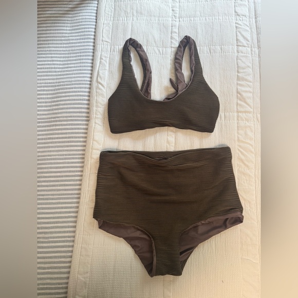 Of One Sea Swimsuit - Picture 2 of 3